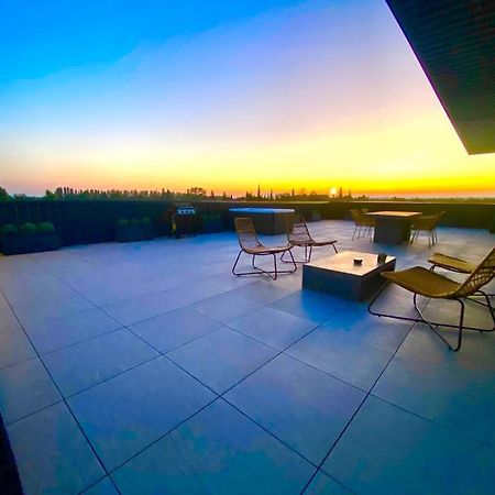 Saint Remy De Provence Roof Top Avec Jacuzzi Екстер'єр фото