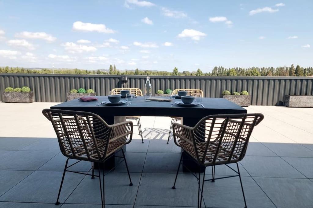 Saint Remy De Provence Roof Top Avec Jacuzzi Екстер'єр фото