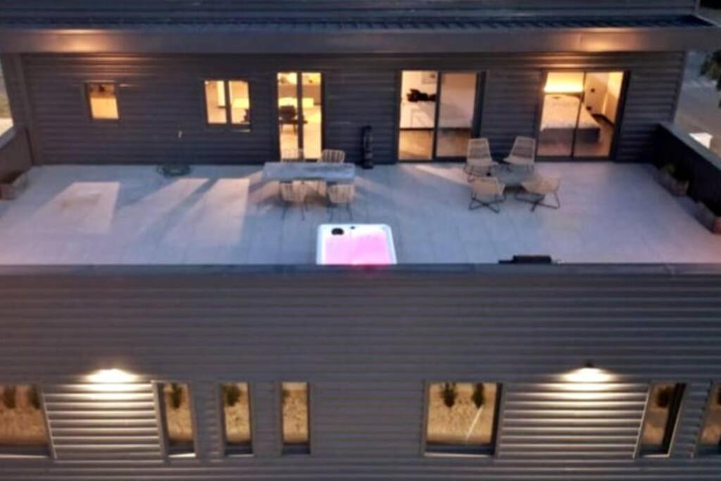 Saint Remy De Provence Roof Top Avec Jacuzzi Екстер'єр фото