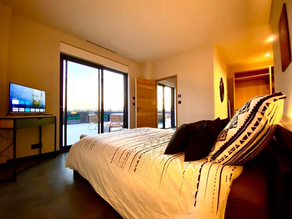 Saint Remy De Provence Roof Top Avec Jacuzzi Екстер'єр фото